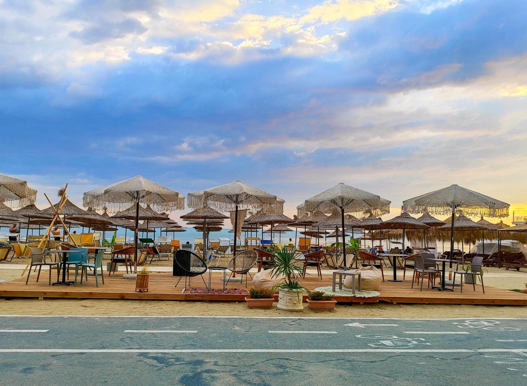 Calm Blue Sea Apartment Durres Exterior photo